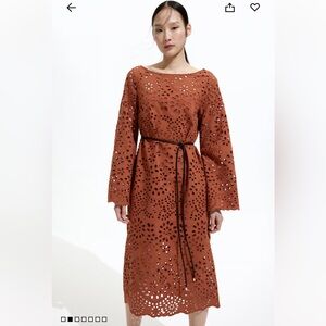 NWT H&M Eyelet Embroidered Dress. Medium